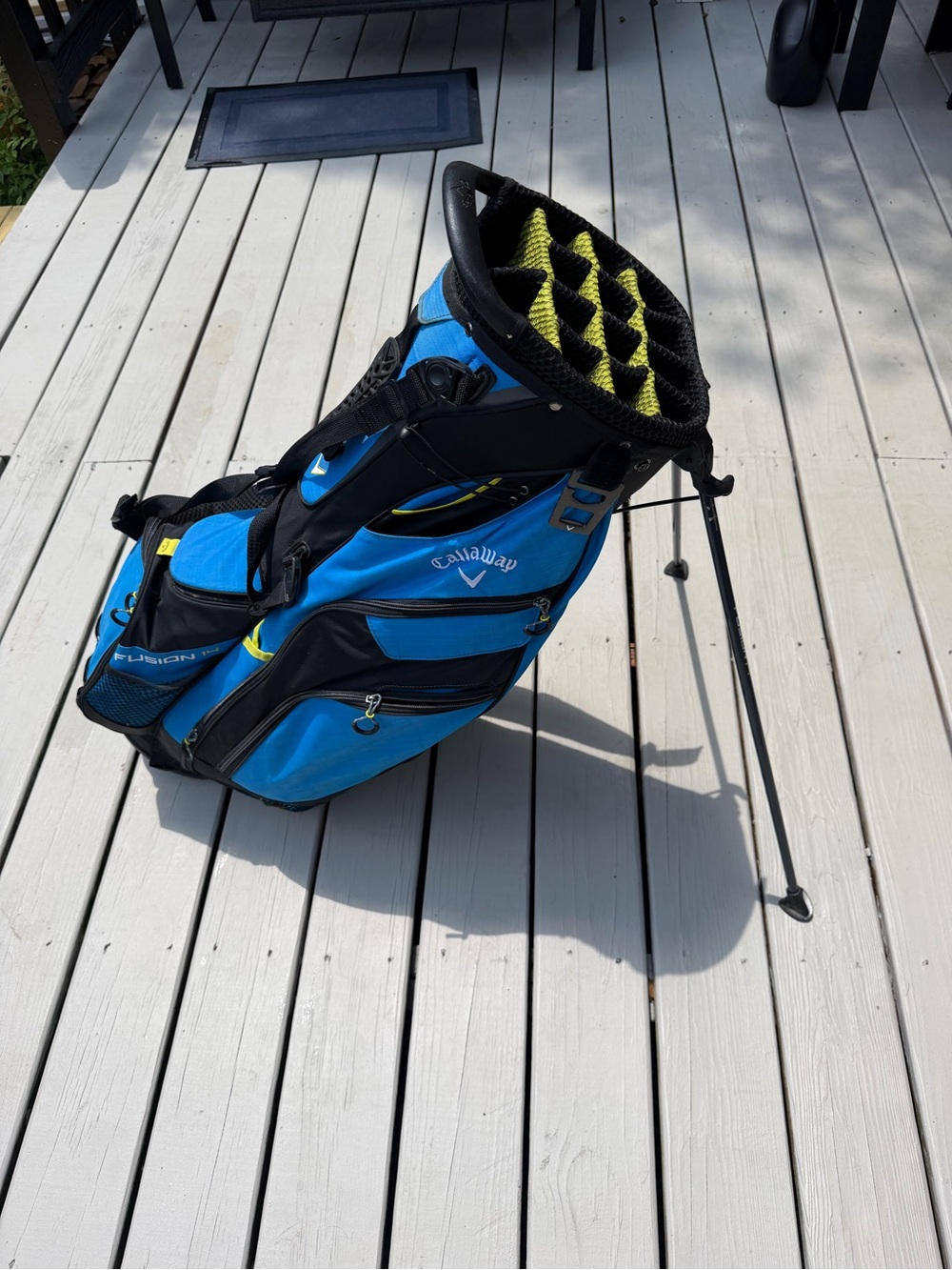Callaway Fusion 14 Lightweight Stand Golf Bag Blue Black w/ Umbrella - Picture 2 of 11